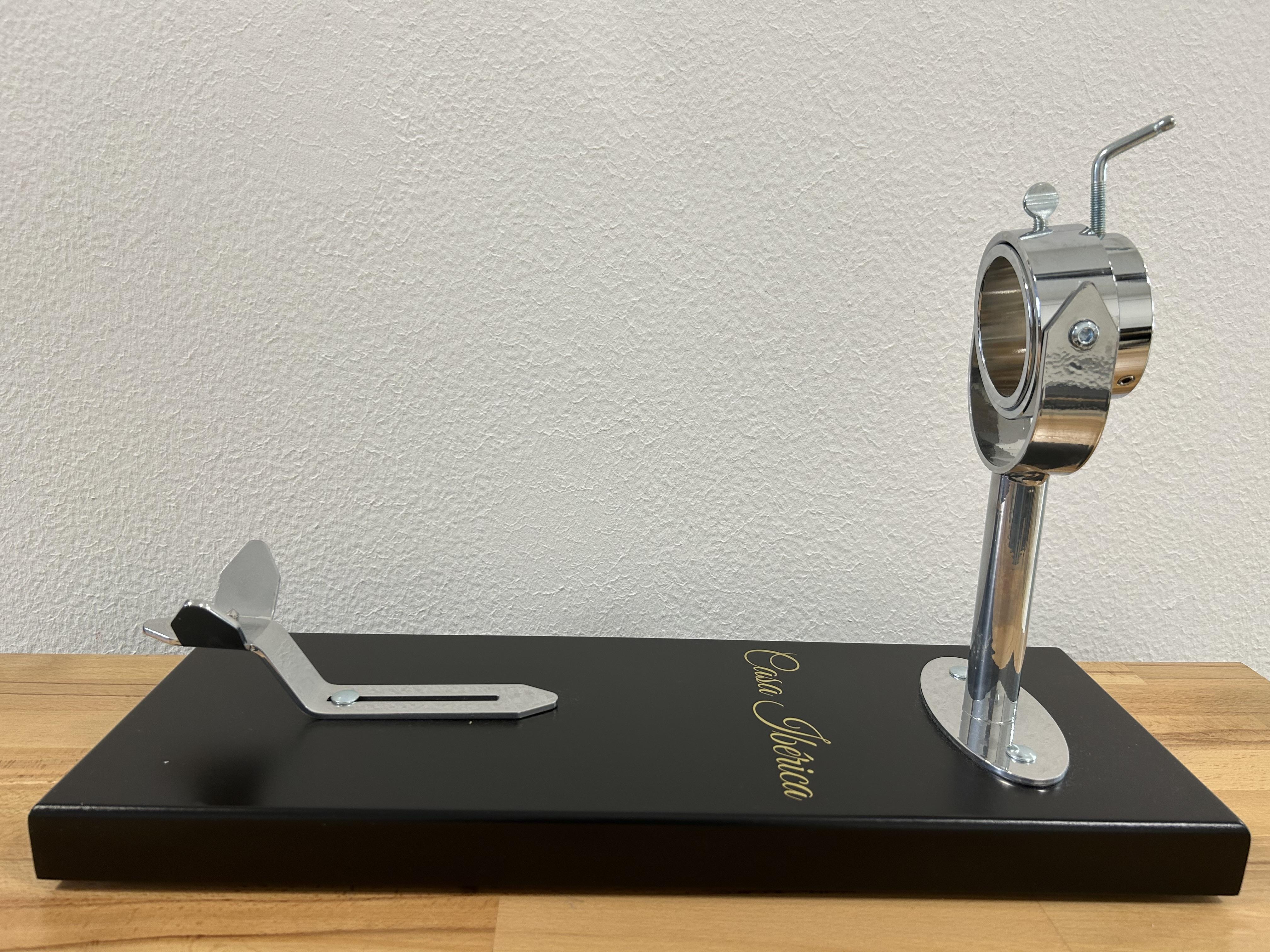 Suporte c/Cabeça Giratória para Corte de Presunto