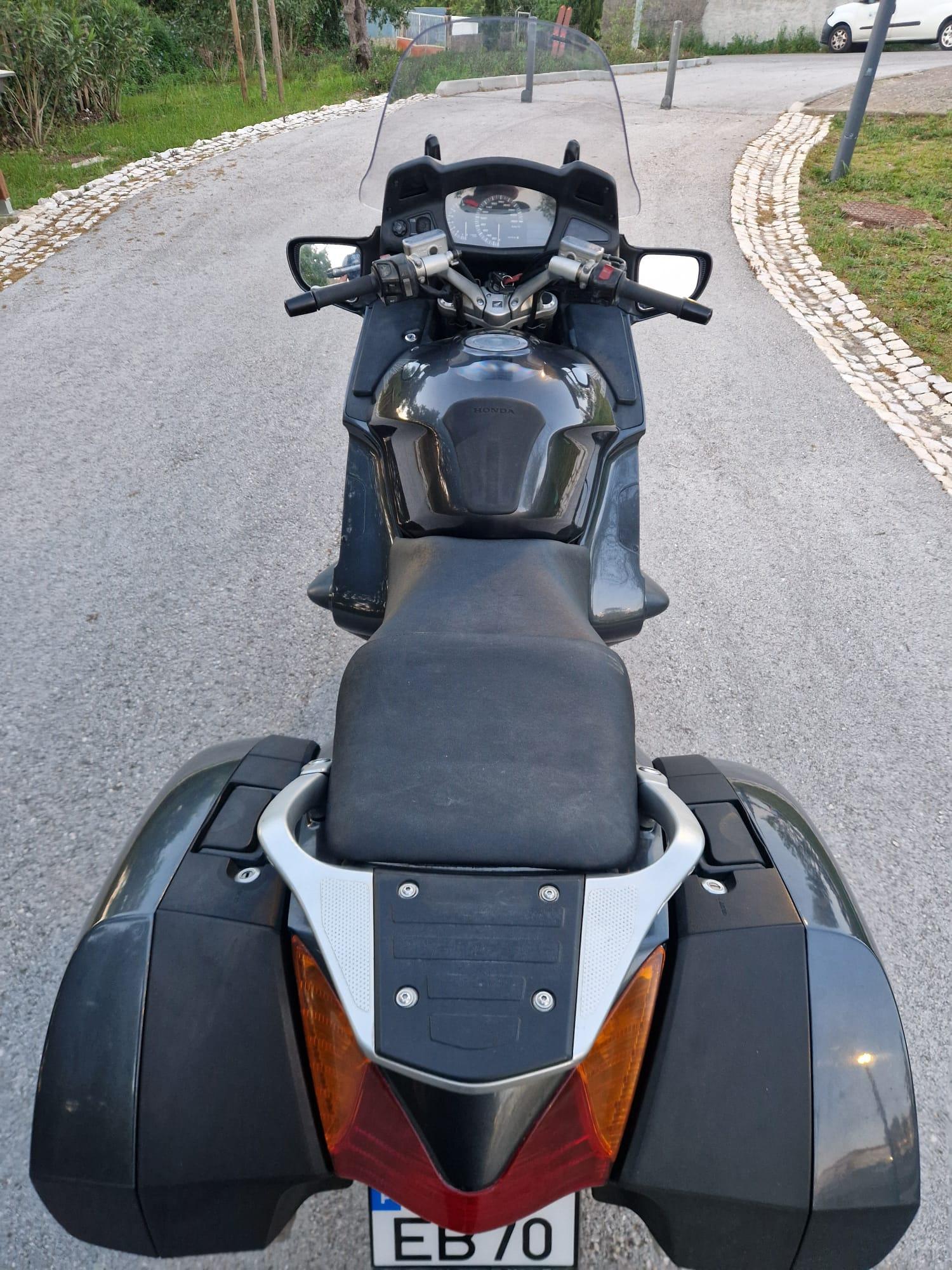 MOTO HONDA PAN EUROPEAN 1300