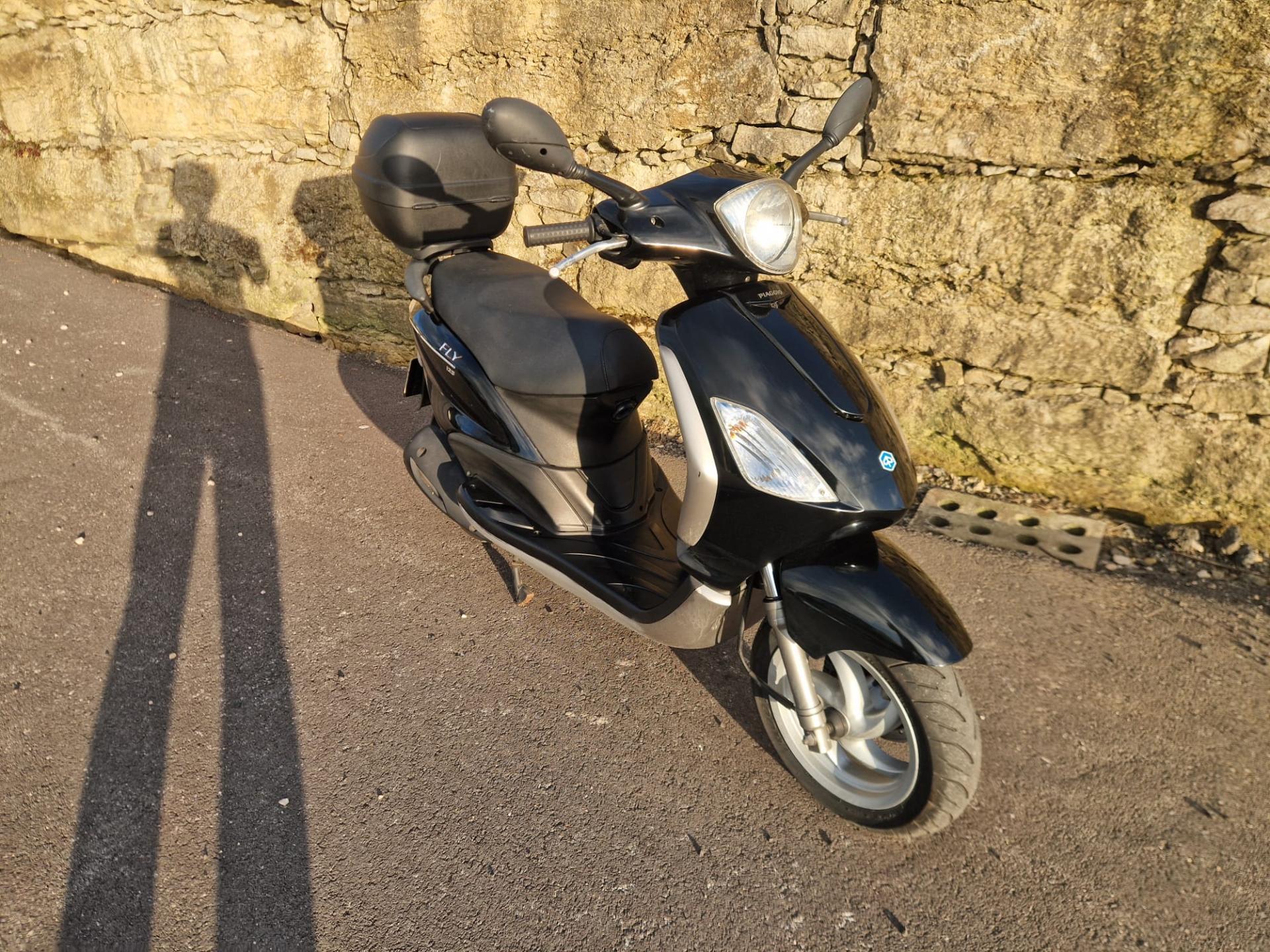 MOTO PIAGGIO FLY 125