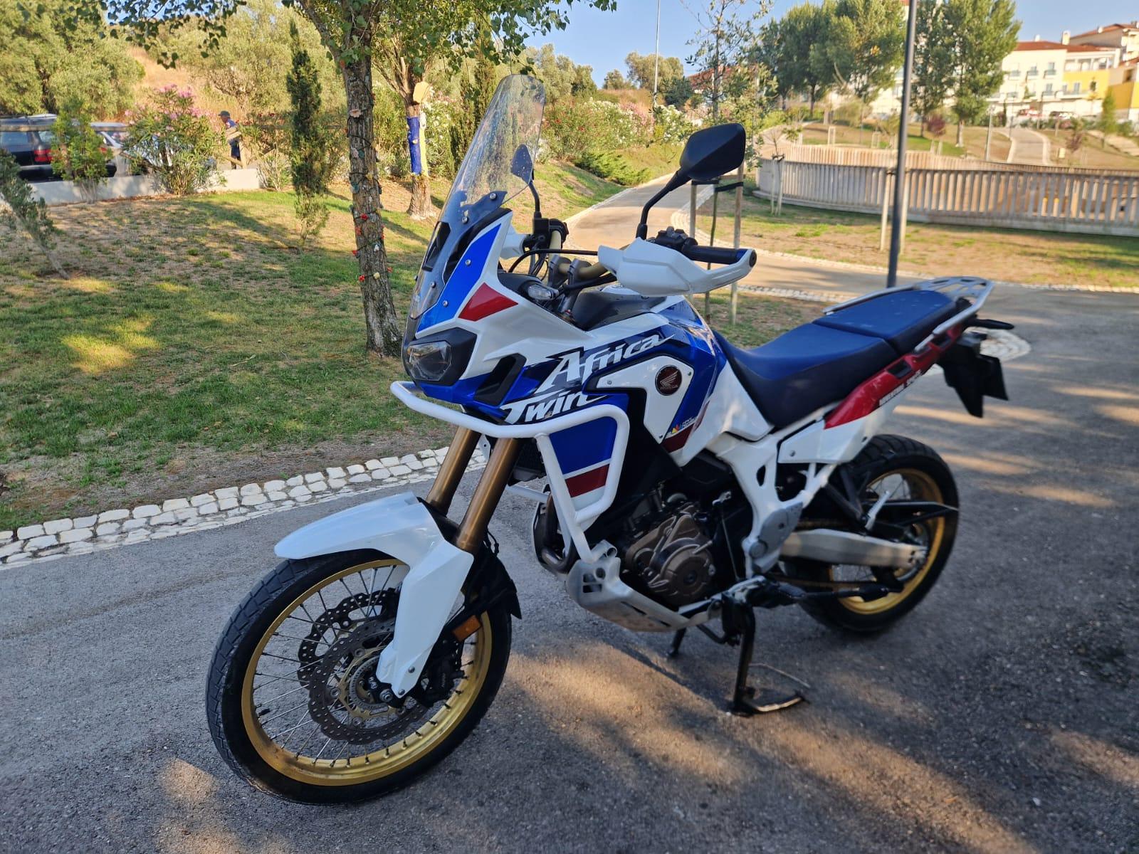 MOTO HONDA AFRICA TWIN 1000 ADVENTURE