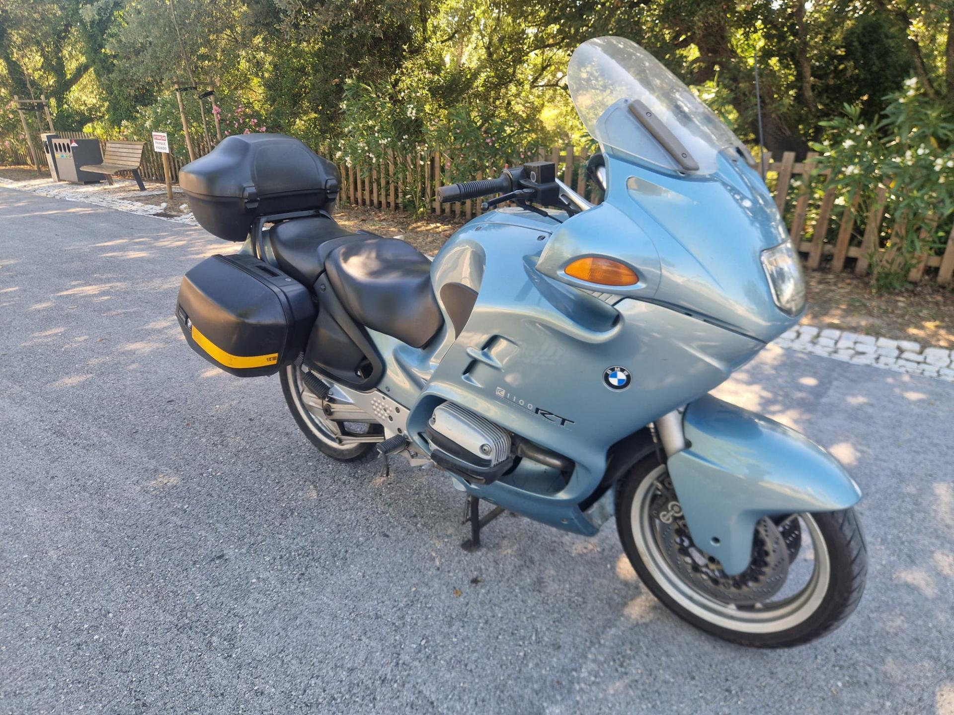 MOTO BMW R1100 RT