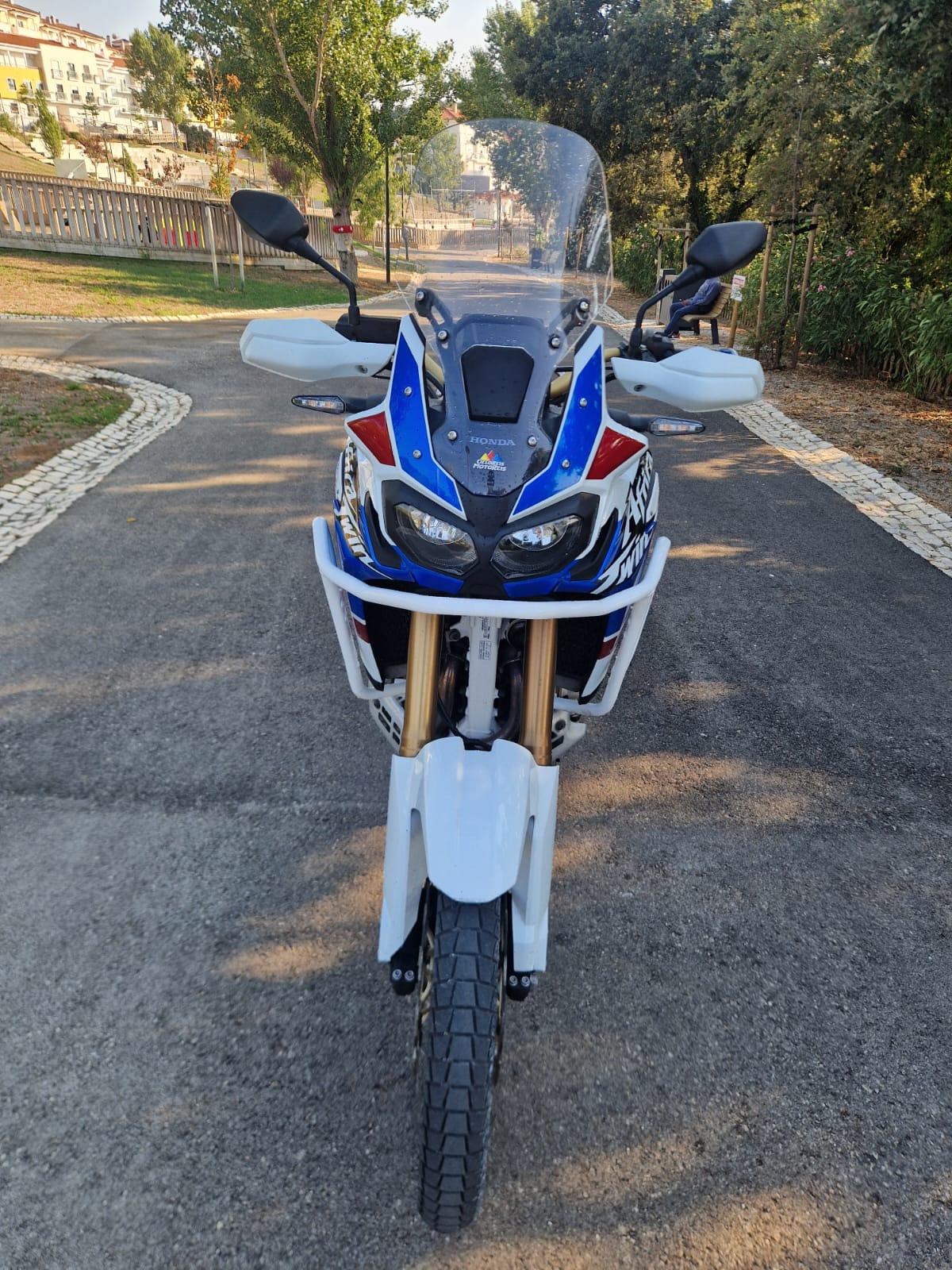 MOTO HONDA AFRICA TWIN 1000 ADVENTURE