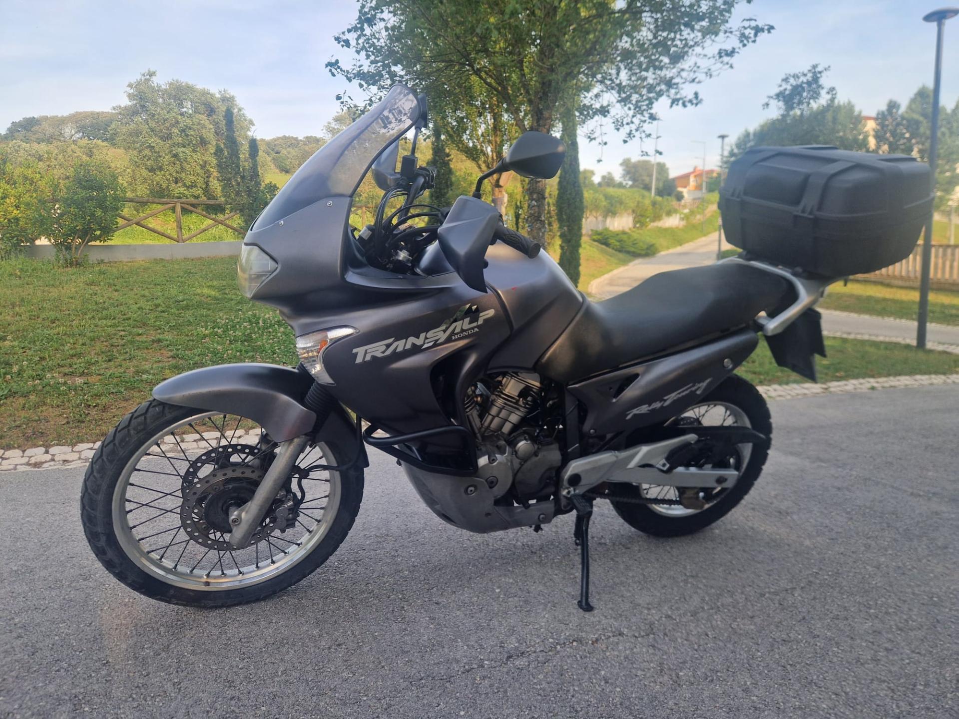 MOTO HONDA TRANSALP 650