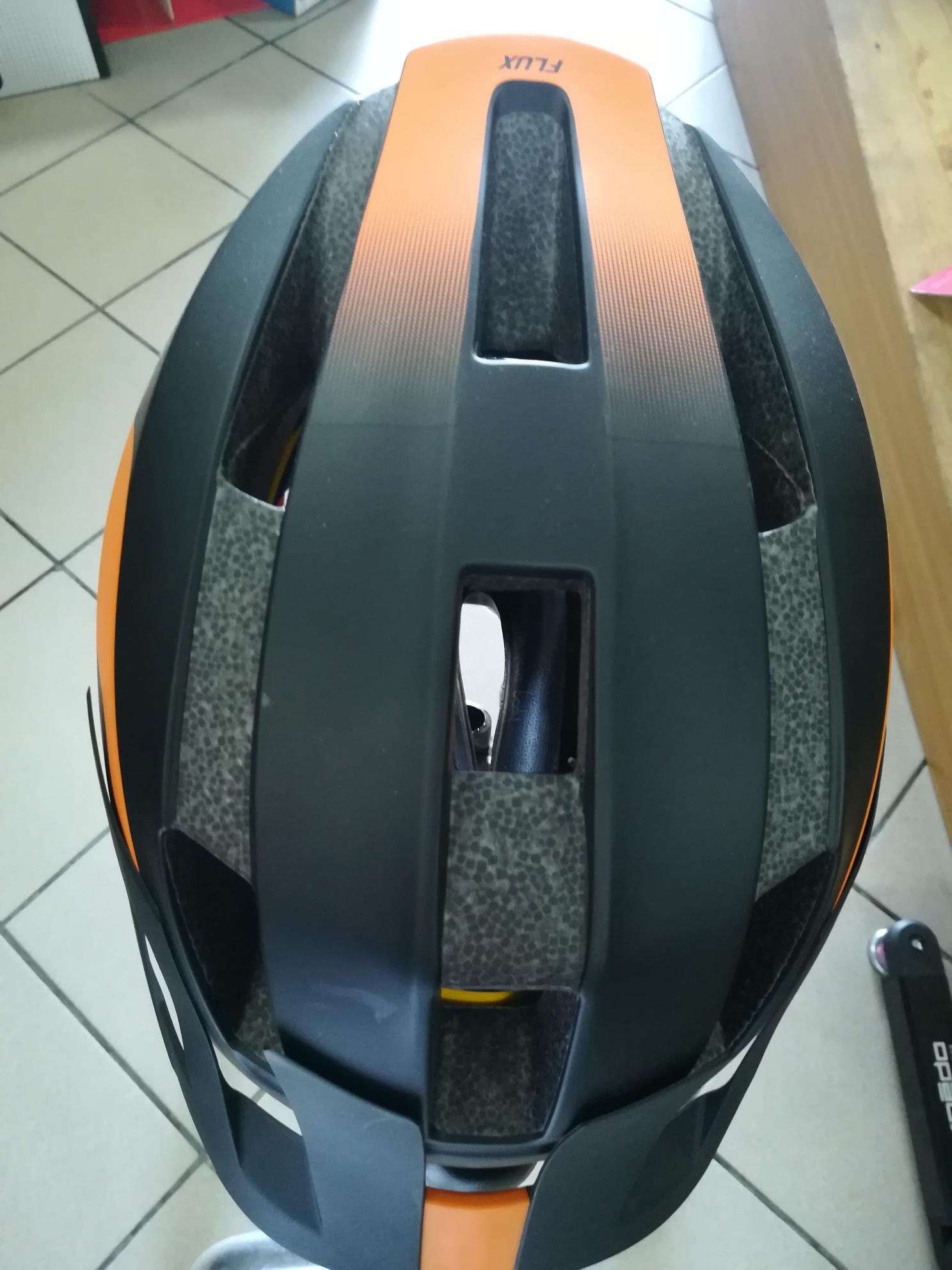 CAPACETE FOX FLUX MIPS