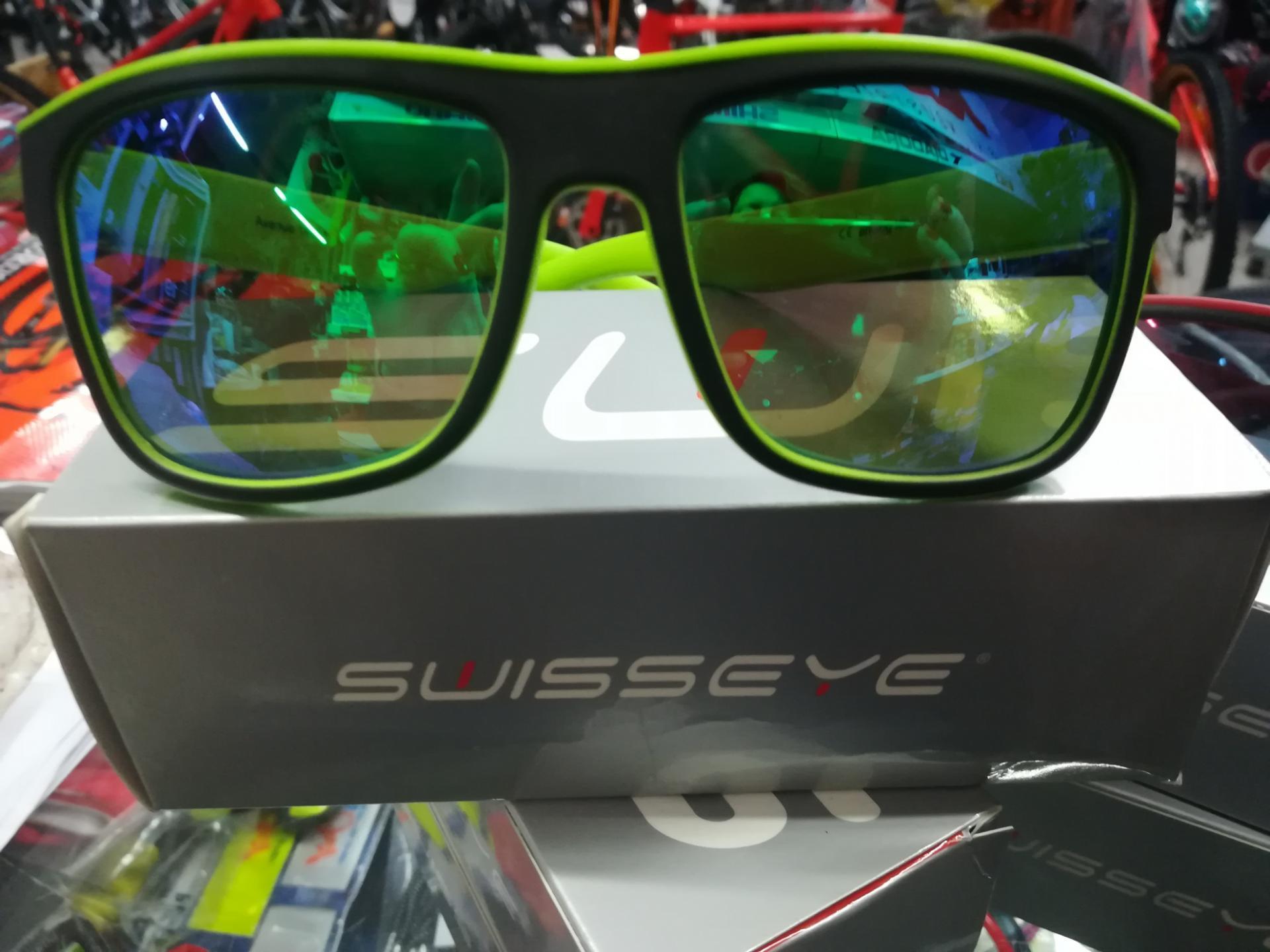 OCULOS SUISSEYE