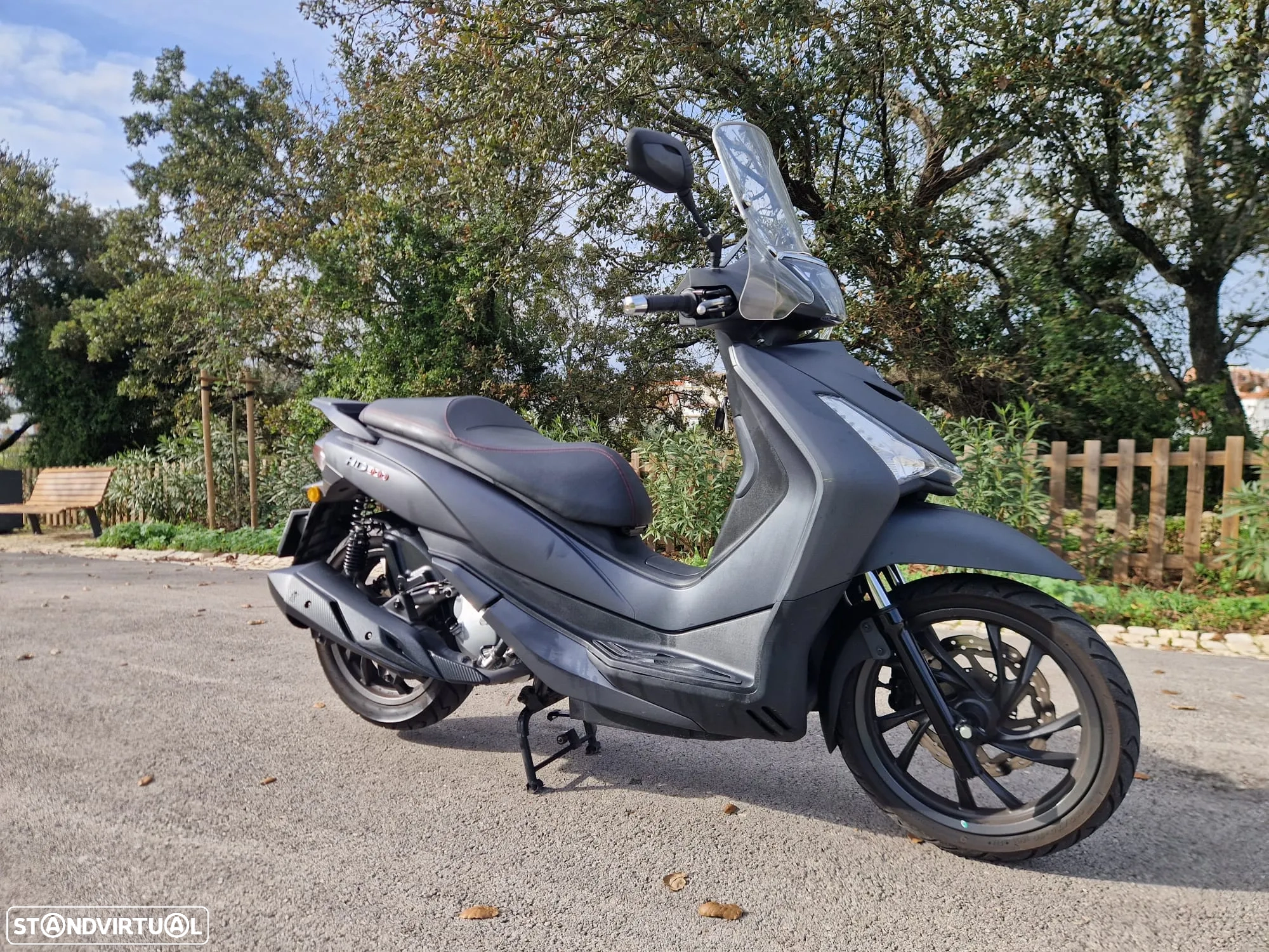 MOTO SYM HD 300