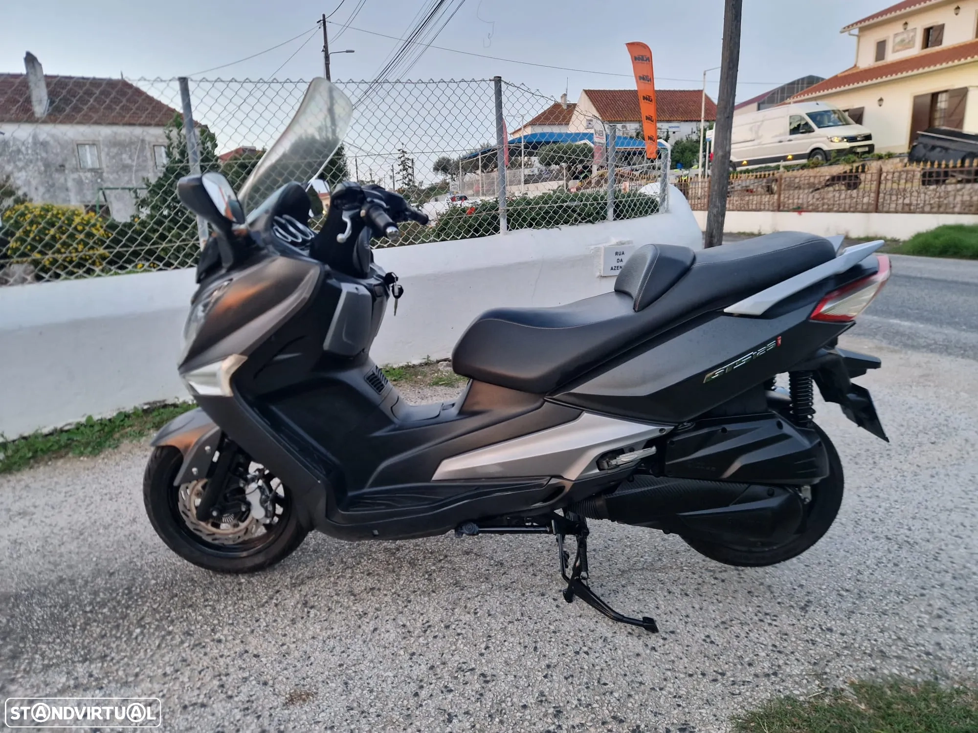 MOTO SYM GTS 125