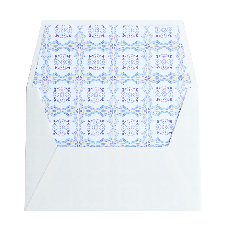 Natural white + tiles liner