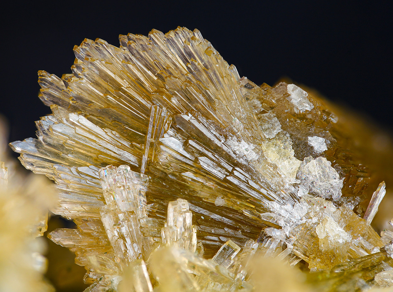 Clinozoisite - Arvigo