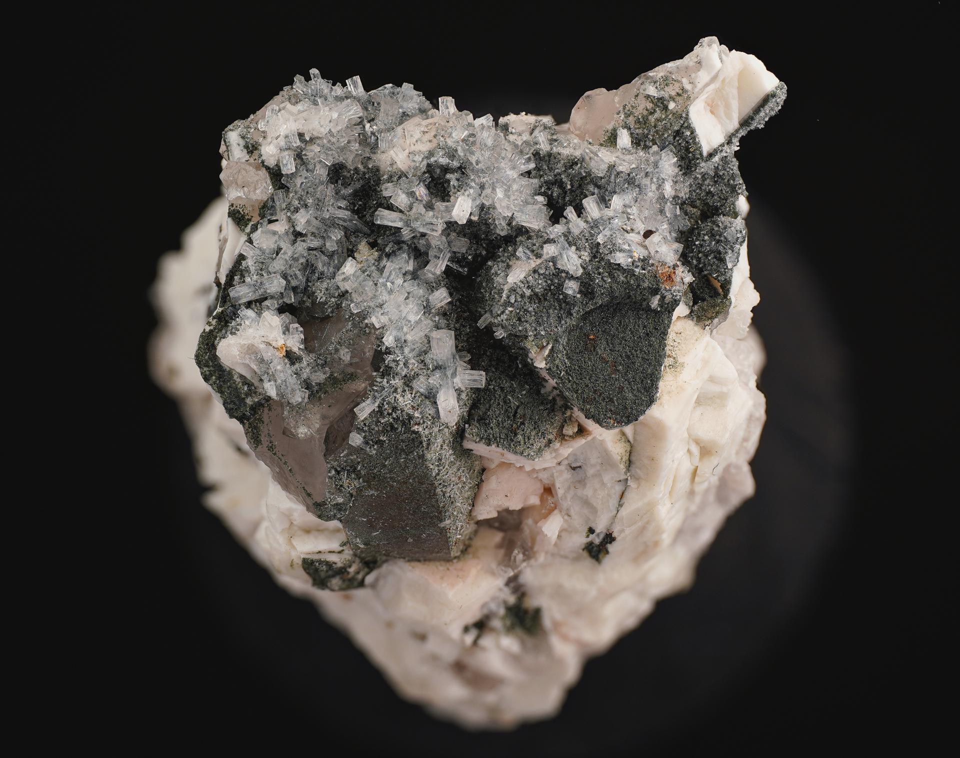 Stilbite-Ca - Seula mine