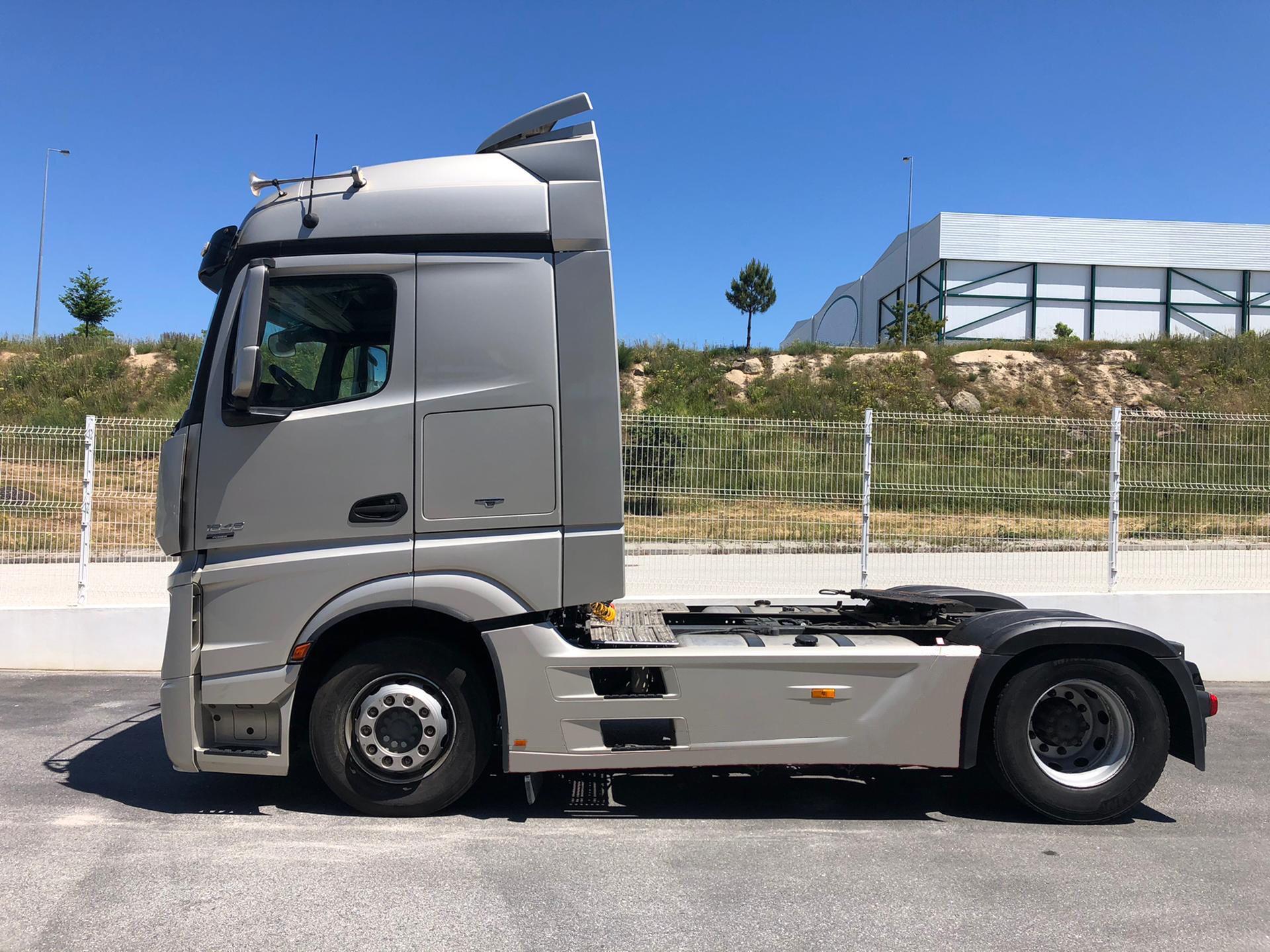 MERCEDES ACTROS 1848 *VENDIDO*